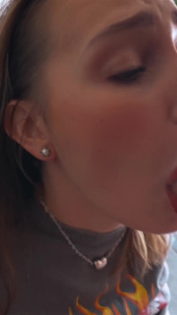 Step Sister Learn English for Webcam Show and Ask Step Brother to Help with Sexy Phrases