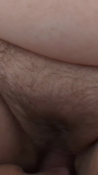 İri güzel orta yaşlı seksi kadın yarak seviyor