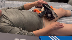 snkrluvr69: Neue Balance mit einem adidas-gastauftritt