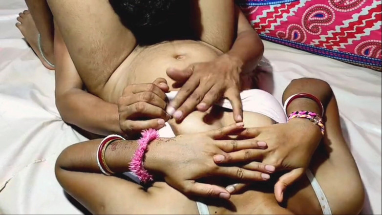 Sexyquine: Village girl first time sex video, new Indian village girl...