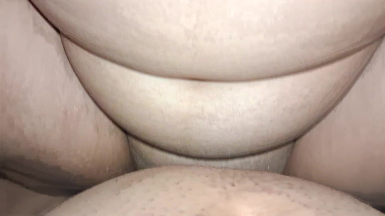 Realsexhub: 18歳+の義理の妹が私のチンコをしゃぶる