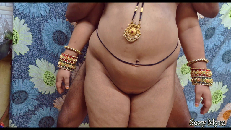 Sexy Myra: Parte 2:- Chachi Ki Help Se Matrigna Ki Chudayi