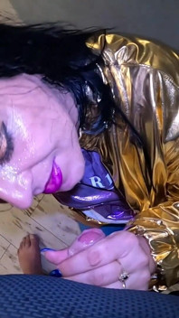 Usikan cameltoe berkilat, pukulan keras, blowjobs mendalam & doggy kasar dengan pancutan mani berganda 302
