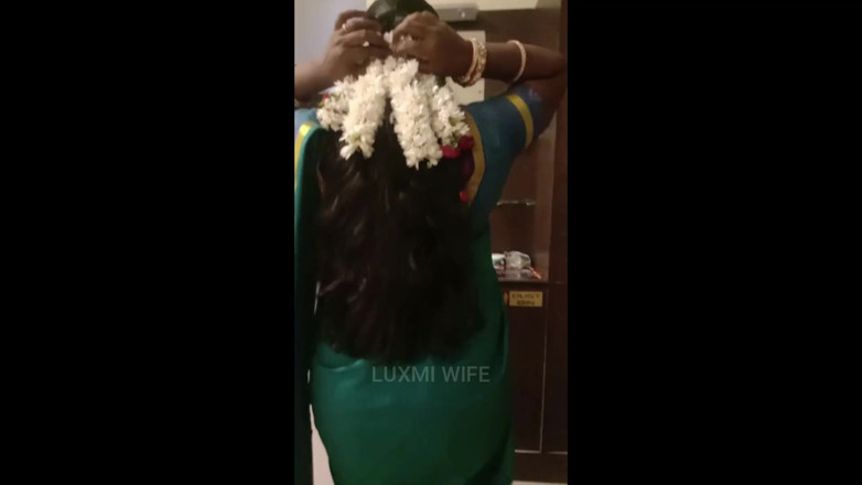 Luxmi Wife: Mặc saree để đụ người bạn văn phòng - bts