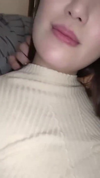 Internet Hook-up: a Big-tit Wife, Shaved Pussy Rubbing Close-up 1