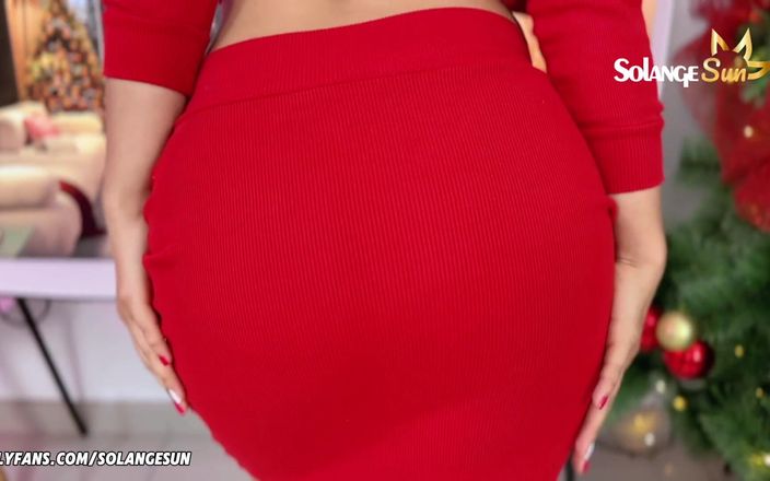 Solange Sun: Kamu bakal crot banyak banget dengan baju xmasku - cewek seksi...