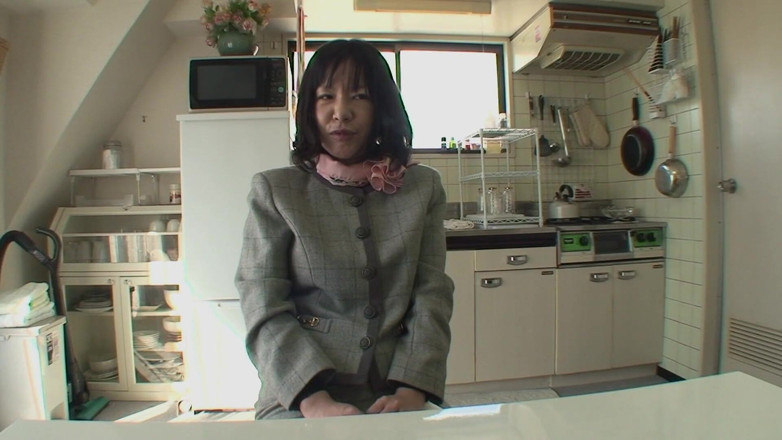 Asian Addiction: The lovely step-grandmother enters the close to home to enjoy...