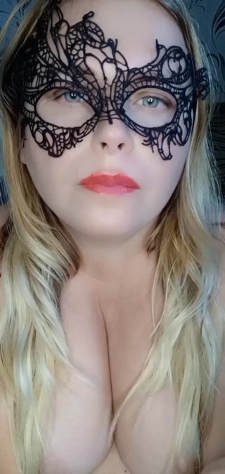 Whitekitten: गले में गहरे लेना प्रशिक्षण