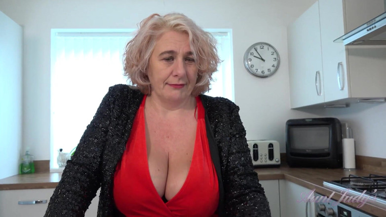 Aunt Judy's: Auntjudys - Busty BBW Housewife Camilla - Strip Poker POV
