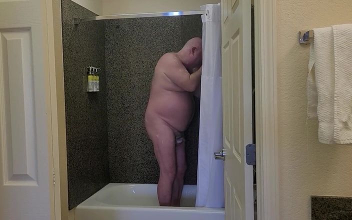 beardaddychub: Chuveiros de urso para você