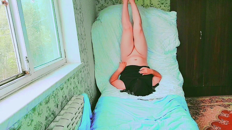 Kitty_Cross: Bootylicious Bliss звільнена: обійми і відсвяткувати непереборні вигини, які визначають вашу унікальну красу, коли ви трясетеся