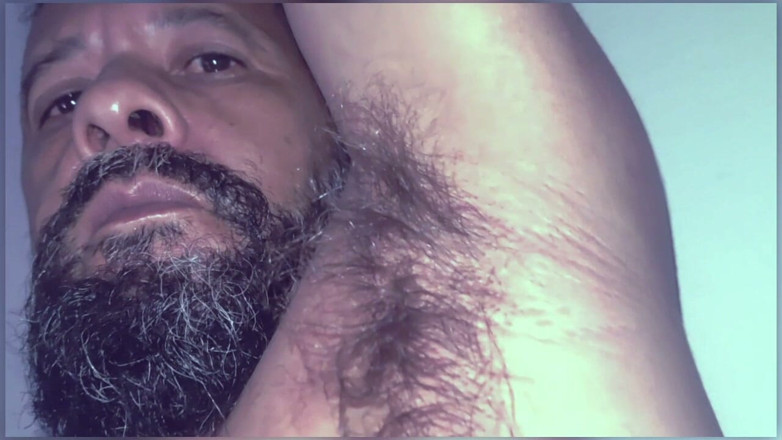 Rock F hairy: Un corp ca acesta
