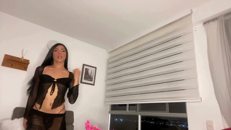 Marine Laveau: Seksowna Marine, gotowa do zabawy z tobą