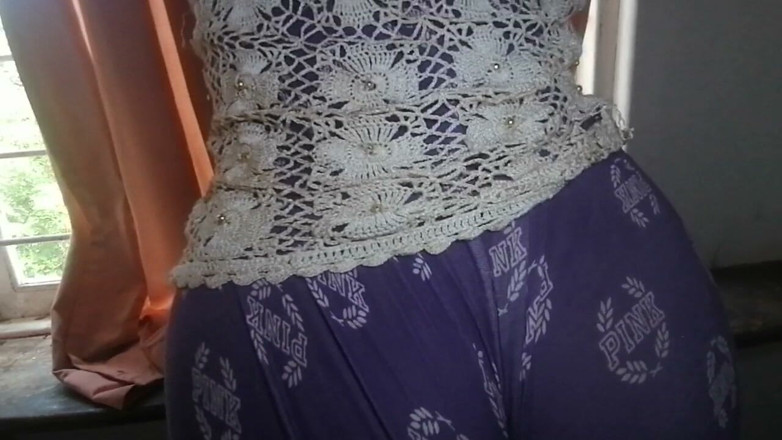 Tina Baby: Desi Bhabhi dala šanci nevlastnímu bratrovi