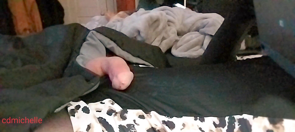 Feeling sexy today crosdressing: Transvestit Mit Spandex-body Wichst