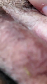 Exploring an Giantess's Body