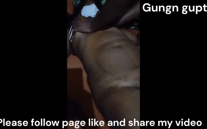 Gungun Gupta: Piękna wieś Bhabhi seks w domu