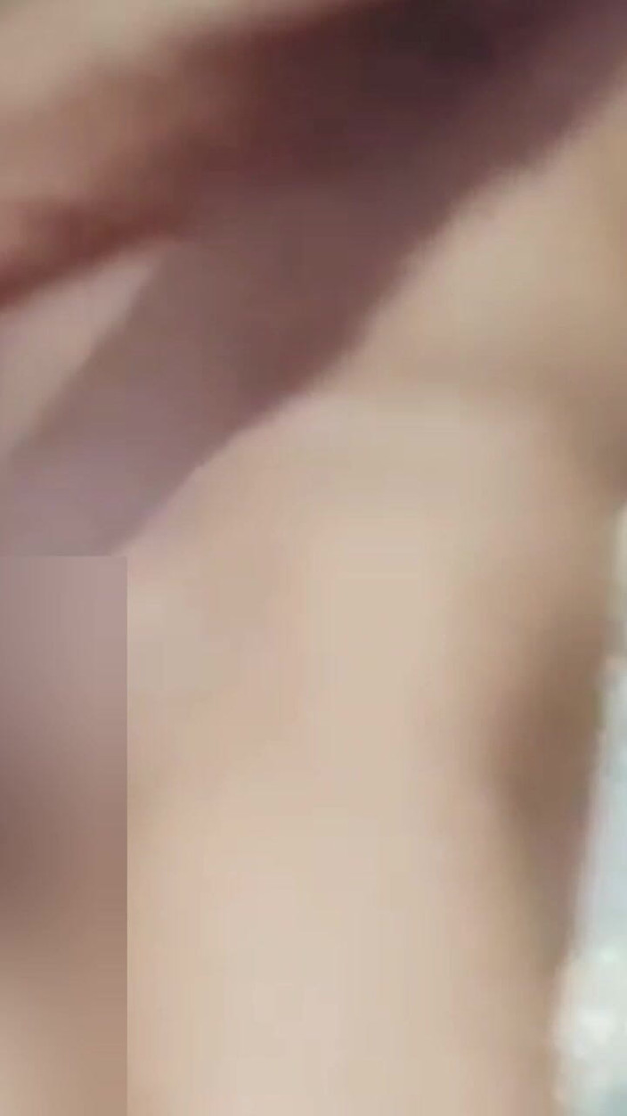 Desi Tits: 흑인 대물 자지에게 따먹히는 거유 밀프