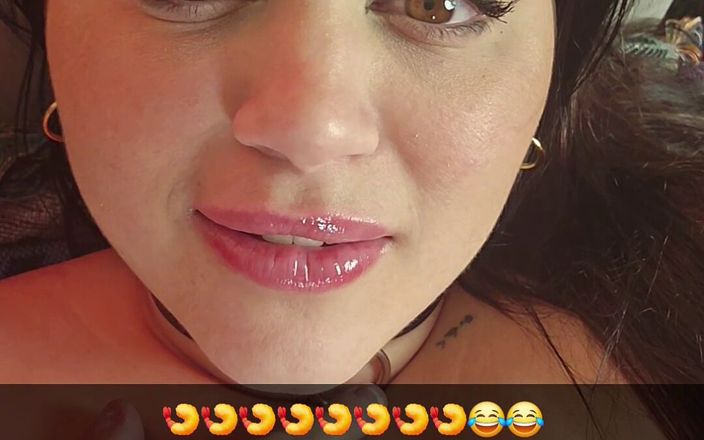 LuciaLatinaGomez: Latina Ex-gf Sends You Daily Snaps Humiliating Your Small Cock