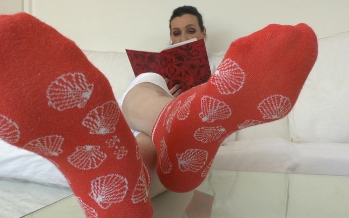 Lady Victoria Valente: 私の本、POV、レディビクトリアヴァレンテを読んでいる間、私の汗まみれの靴下を嗅ぐ