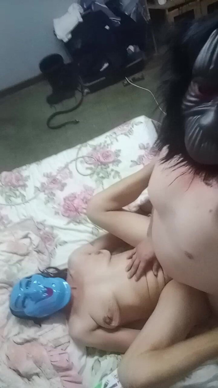 hothouse18xxx: Jhonny Fucked Hot MILF Hard in Her Warm Pussy Missionary...