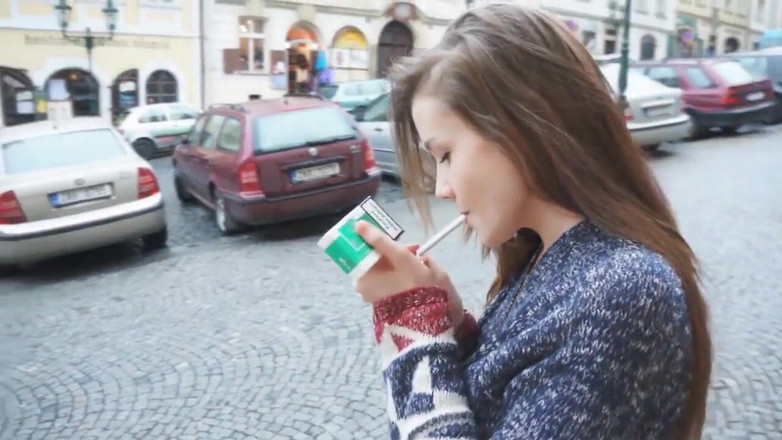 Watch4beauty: Emily khách du lịch