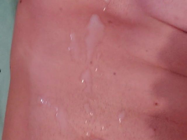 Bigcumshot Show on Body (Michael Ragnar)