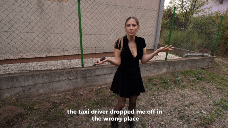 Hotties two: I Just Helped This Cutie Get Her Date on Time,...
