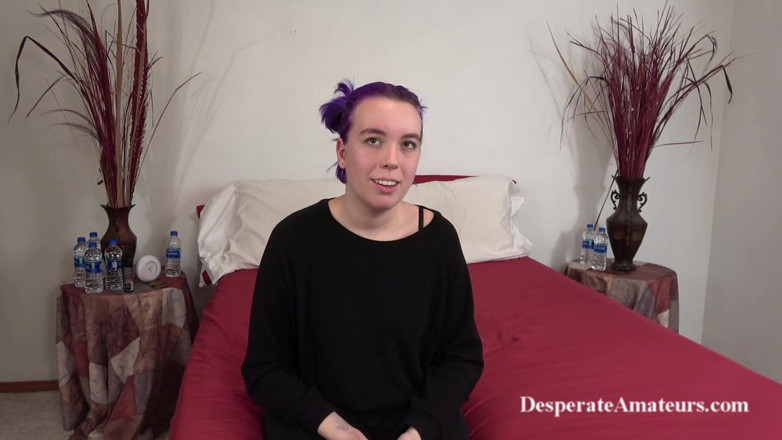 Media Originals: Desperate amateurs Olivia terug voor meer harde pik