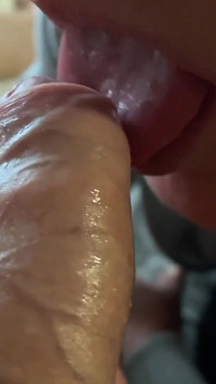 Blowjob von kleinem schwanz bis hart und