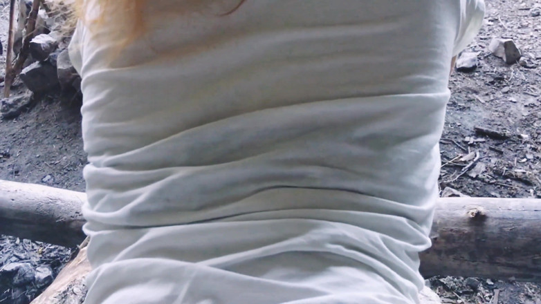 Hairy couple: Arriesgada follada por el coño peludo de una chica extraña...
