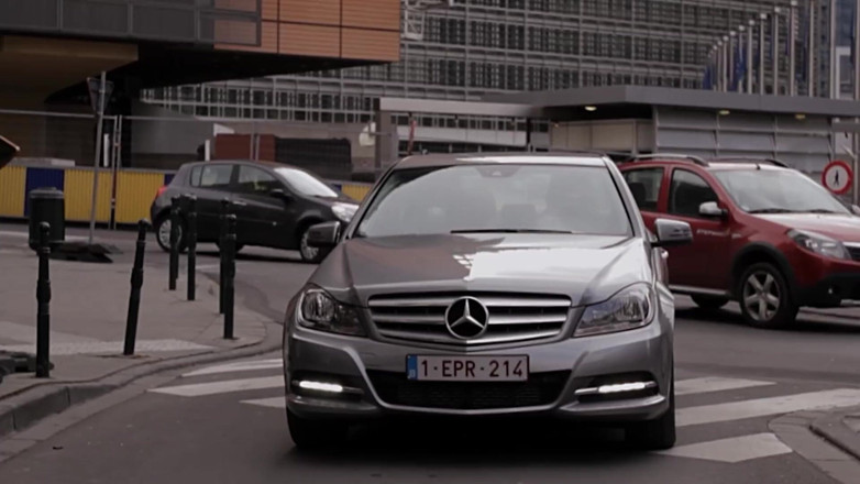 MILF and Big Wet Tits XXX: Bystig blond milf förförd och dunkade passionerat