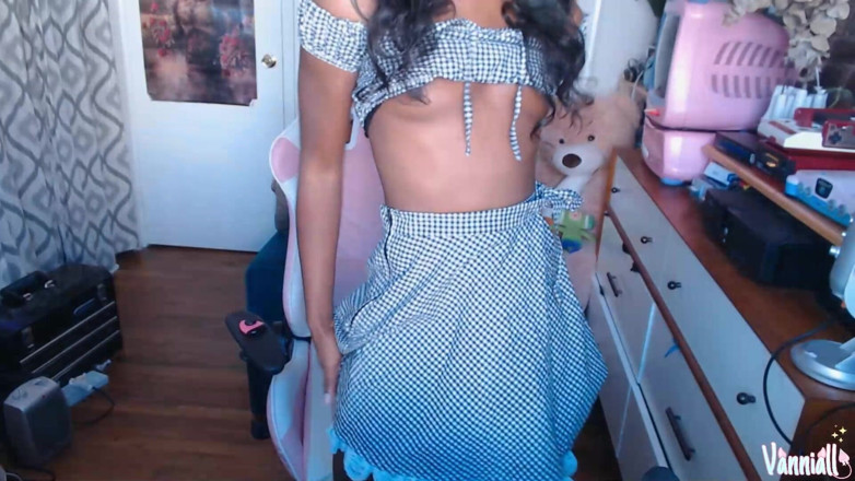 Vanniall: Black Trans Girl Next Door Vanniall Strokes Her Huge Girldick...