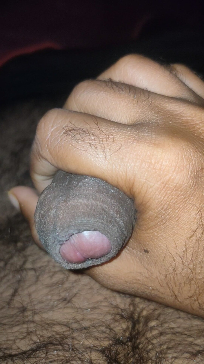 Soniya Rani: Sacupé el agua del pene de mi cuñado.