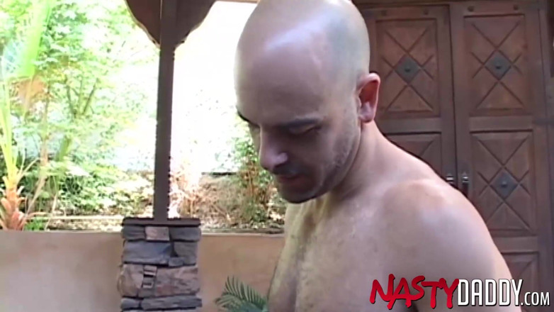 Nasty Daddy: NASTYDADDY - gay calvo adam russo e Mitch Vaughn scopano anale