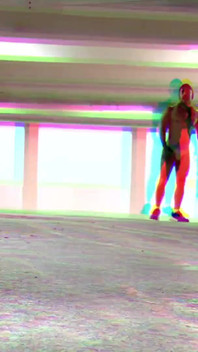 我在健身房变得非常饥渴，不得不在车里用假阳具操我的阴户 jona Ortiz