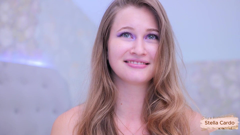 Stella Cardo: Sehr schnelle Masturbation