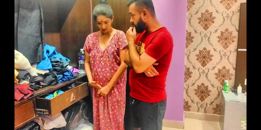 suchismitasarkar: Kamwali Bibi trató de robar y fue castigada por el...