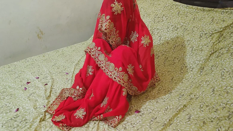 YOURAMRITA04: Desi Indian Village Bhabhi After Second Day Marid Sex with...