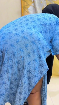 継母と継息子は、夫が家にいないときにロールプレイセックスを開始します