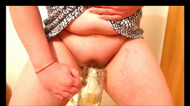 AnnHeel: Jalang gemuk dengan dahaga kencing - Annheel