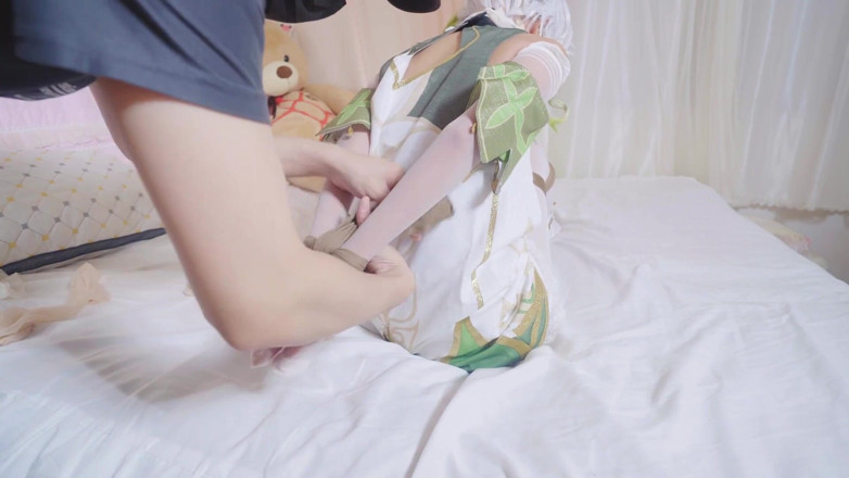 Bondage House: 草神纳西达丝袜束缚和统治