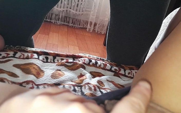Lesbian-candys: Sledujeme se rychleji při masturbaci a stříkání