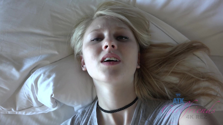 ATK Fans (Girlfriends): Blonde Teen Pleases Her Stepdaddy