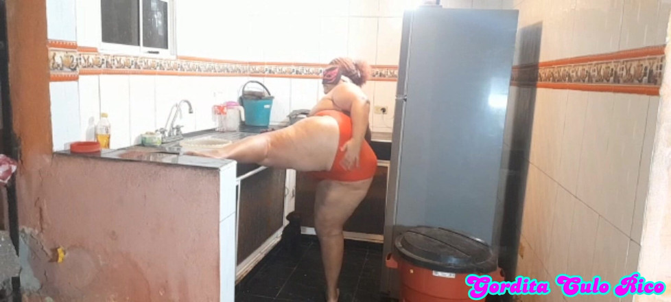 Gordita Culo Rico: Trên hàng xóm mũm mĩm của tôi trong nhà bếp