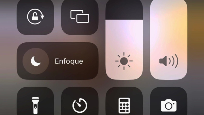 Angelhotmex: Živé vysílání s přítelkyní mého nevlastního bratra