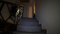 MilfyCalla: Соблазнение лестницы в пуховику - мягкая мастурбация и грязный шепот