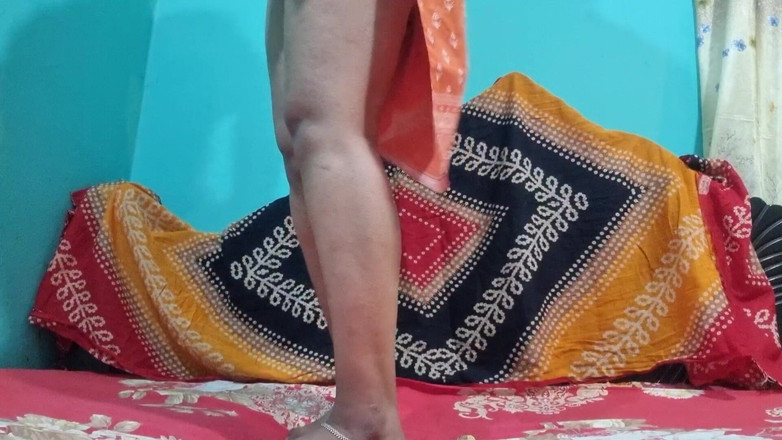 NilaRani693: Weiche solo-momente