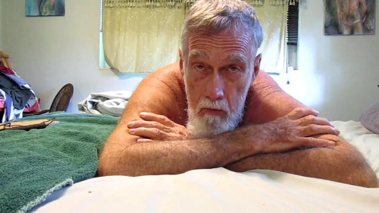 Mr hairy gardener: Výprask pro fanouška