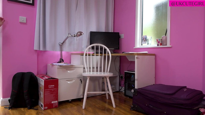 UKCuteGirl Lucy Lauren: Setiausaha di kerusi Bos, Rahsia Kotor Saya